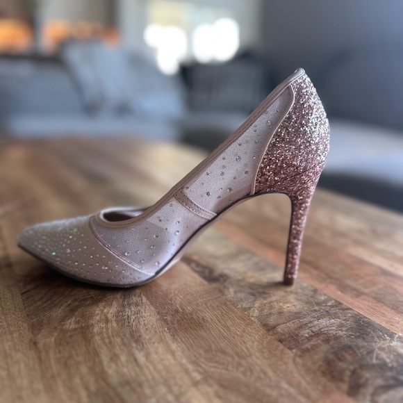 BCBGeneration Hivana Pumps - Rose Gold - Picture 3 of 7